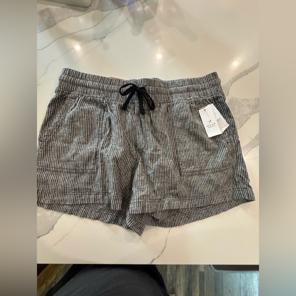 mark. Gray Cargo Shorts Relaxed Fit Drawstring Waist